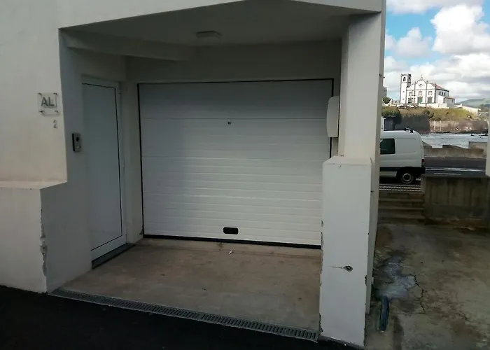 بيت للعطل House! *